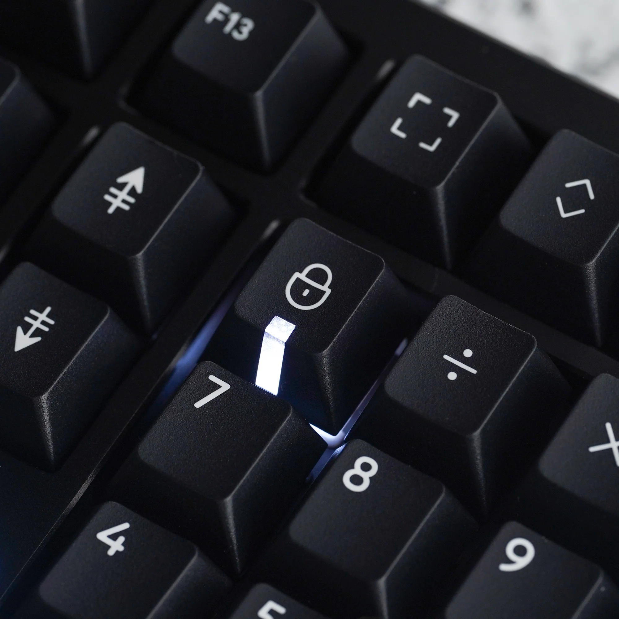 Thumbnail 32