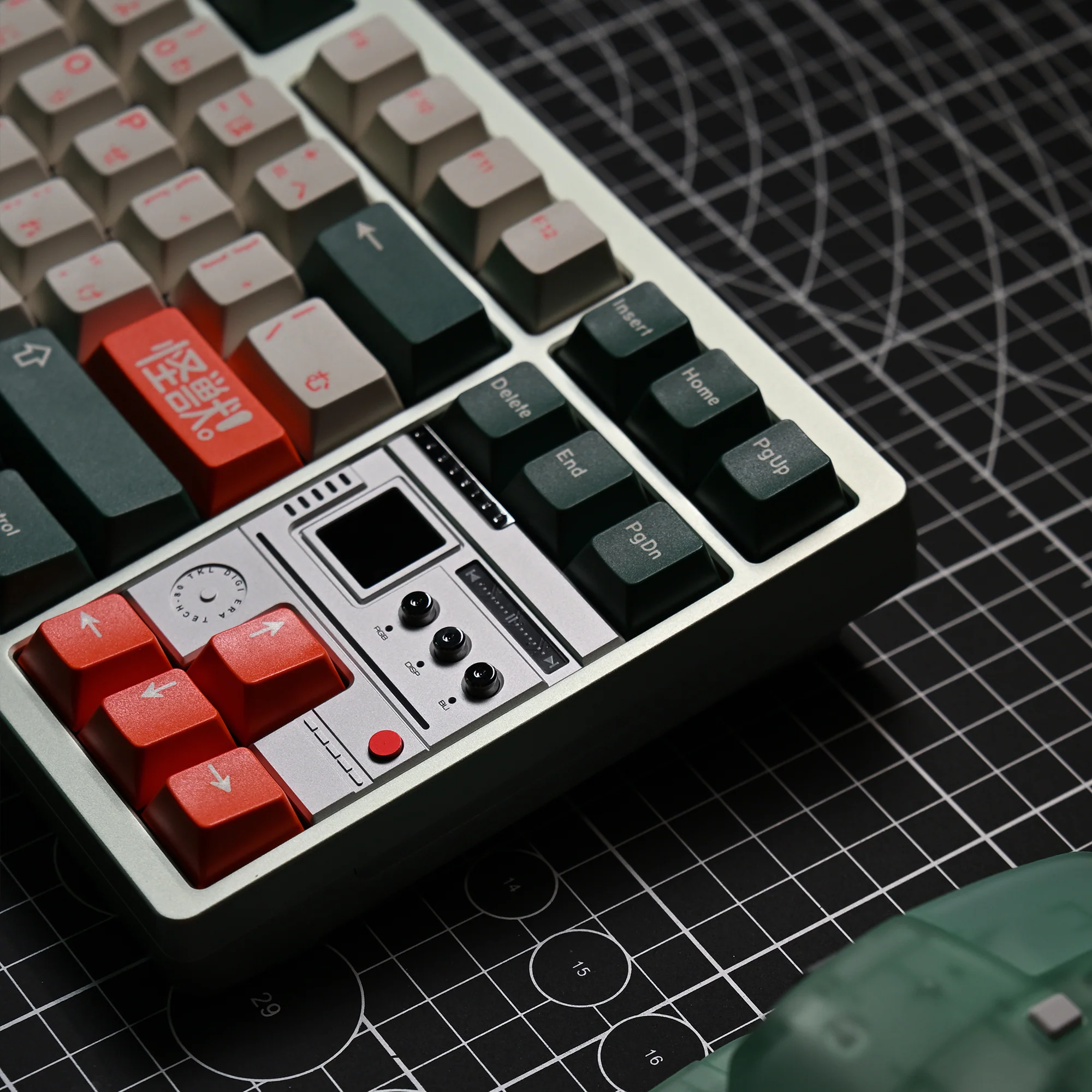 Thumbnail 4